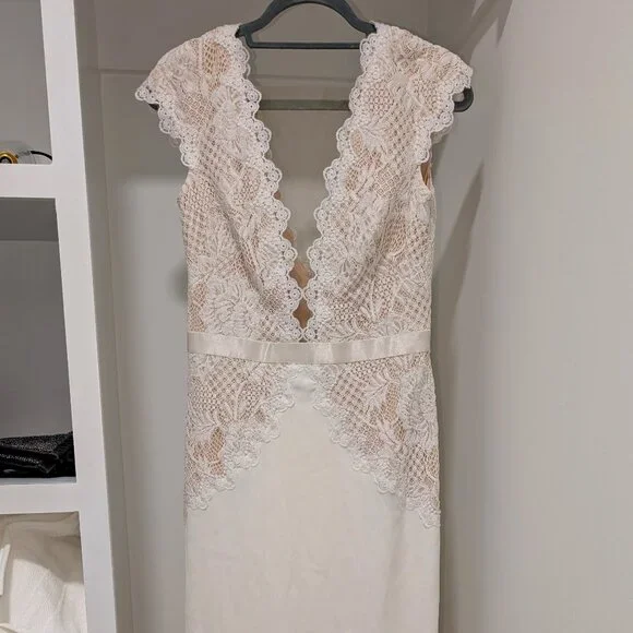 Tadashi Shoji | Dresses | Tadashi Shoji Wedding Dress 8 Ivory | Poshmark